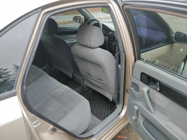 Бежевый Шевроле Лачетти, объемом двигателя 1.8 л и пробегом 168 тыс. км за 4300 $, фото 5 на Automoto.ua