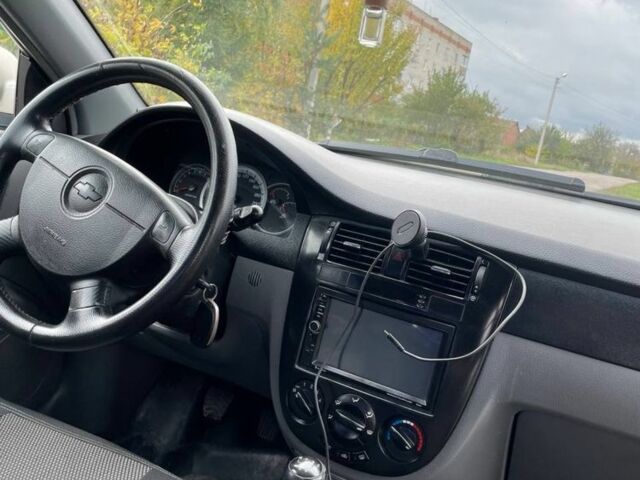 Бежевый Шевроле Лачетти, объемом двигателя 1.8 л и пробегом 356 тыс. км за 1500 $, фото 8 на Automoto.ua