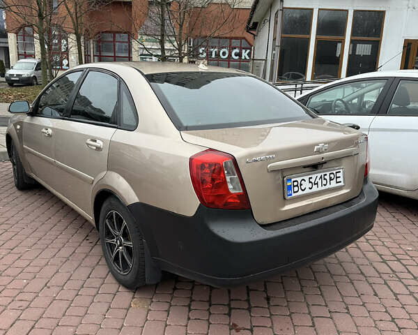 Бежевый Шевроле Лачетти, объемом двигателя 1.6 л и пробегом 290 тыс. км за 2800 $, фото 4 на Automoto.ua