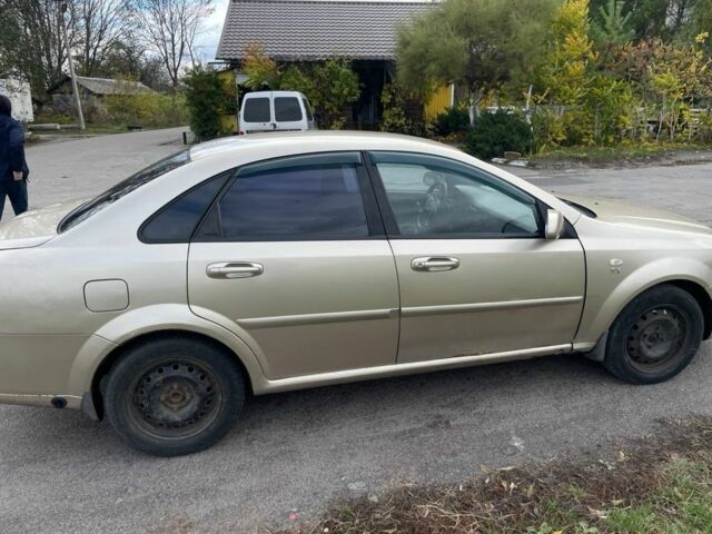 Бежевый Шевроле Лачетти, объемом двигателя 1.8 л и пробегом 356 тыс. км за 1500 $, фото 1 на Automoto.ua