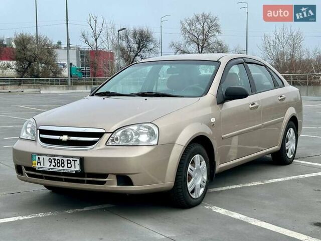 Бежевый Шевроле Лачетти, объемом двигателя 1.6 л и пробегом 196 тыс. км за 3950 $, фото 3 на Automoto.ua