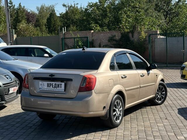 Шевроле Лачетти 2008 в Кривом Роге на Automoto.ua Бежевый Шевроле Лачетти, объемом двигателя 1.6 л и пробегом 220 тыс. км за 4600 $, фото 2 на Automoto.ua