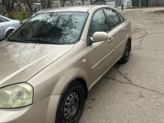 Бежевый Шевроле Лачетти, объемом двигателя 1.8 л и пробегом 400 тыс. км за 2300 $, фото 4 на Automoto.ua