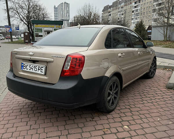 Бежевый Шевроле Лачетти, объемом двигателя 1.6 л и пробегом 290 тыс. км за 2800 $, фото 3 на Automoto.ua