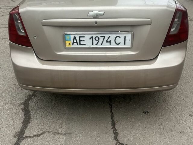 Бежевый Шевроле Лачетти, объемом двигателя 1.8 л и пробегом 400 тыс. км за 2300 $, фото 5 на Automoto.ua