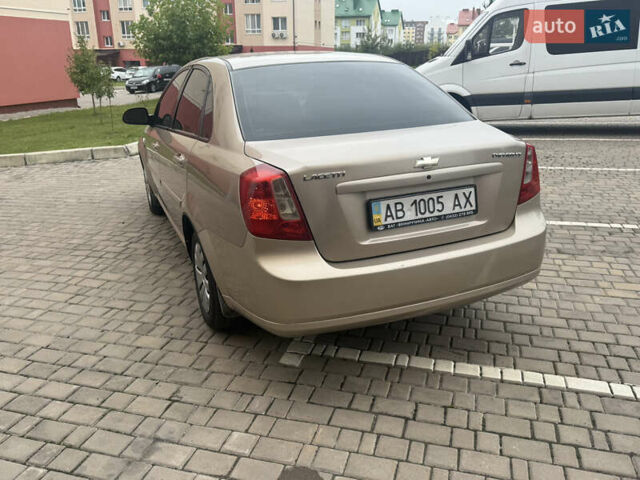 Бежевий Шевроле Лачетті, об'ємом двигуна 1.6 л та пробігом 154 тис. км за 4100 $, фото 5 на Automoto.ua