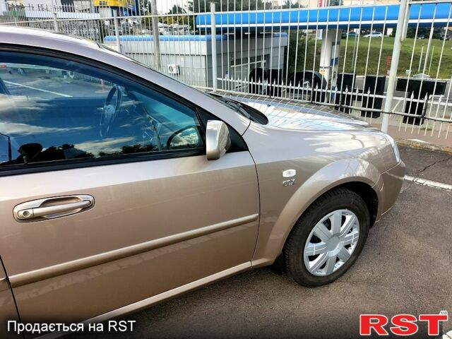 Бежевый Шевроле Лачетти, объемом двигателя 1.8 л и пробегом 65 тыс. км за 5700 $, фото 2 на Automoto.ua