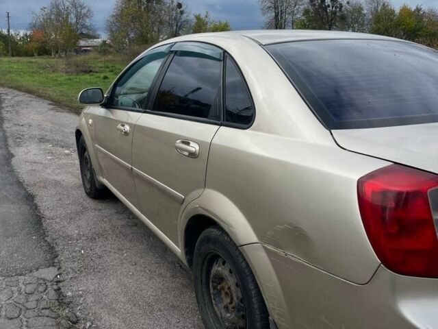 Бежевый Шевроле Лачетти, объемом двигателя 1.8 л и пробегом 356 тыс. км за 1500 $, фото 4 на Automoto.ua