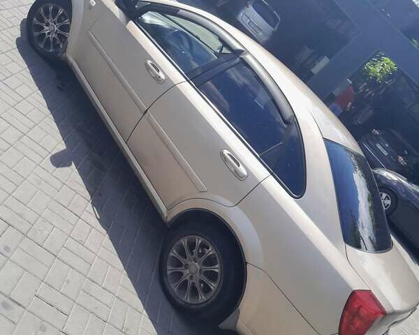 Бежевый Шевроле Лачетти, объемом двигателя 1.6 л и пробегом 178 тыс. км за 3500 $, фото 6 на Automoto.ua