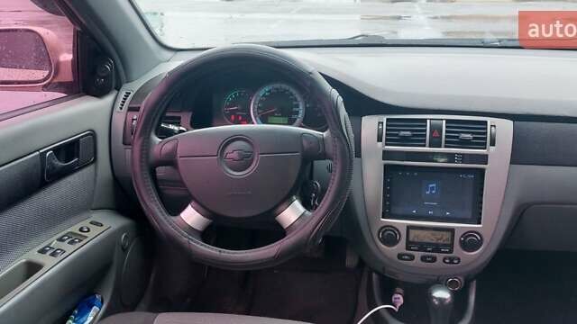 Бежевий Шевроле Лачетті, об'ємом двигуна 1.8 л та пробігом 187 тис. км за 4800 $, фото 5 на Automoto.ua