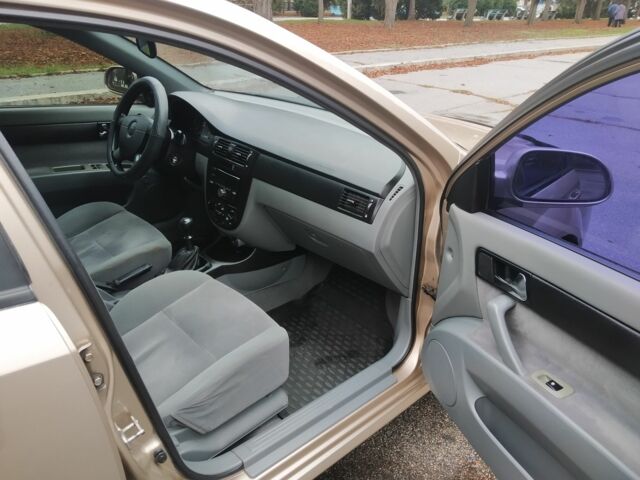 Бежевый Шевроле Лачетти, объемом двигателя 1.8 л и пробегом 168 тыс. км за 4300 $, фото 4 на Automoto.ua