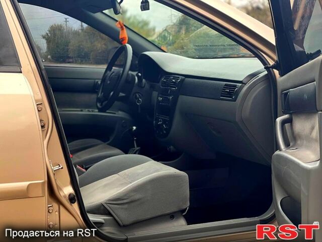 Бежевий Шевроле Лачетті, об'ємом двигуна 1.6 л та пробігом 190 тис. км за 4300 $, фото 7 на Automoto.ua