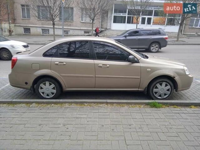 Бежевый Шевроле Лачетти, объемом двигателя 1.6 л и пробегом 380 тыс. км за 3300 $, фото 3 на Automoto.ua