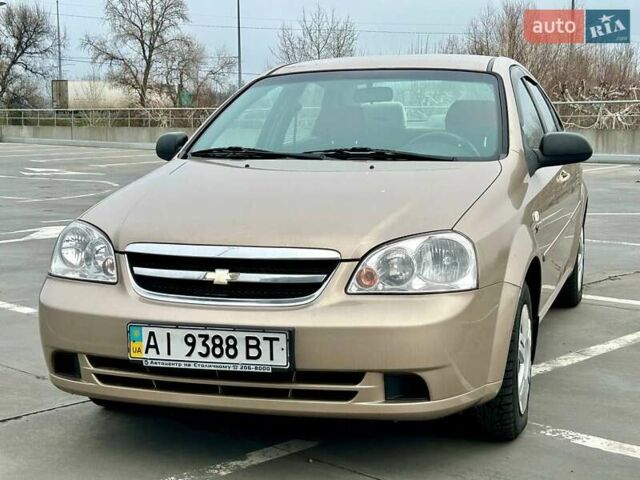 Бежевый Шевроле Лачетти, объемом двигателя 1.6 л и пробегом 196 тыс. км за 3950 $, фото 1 на Automoto.ua