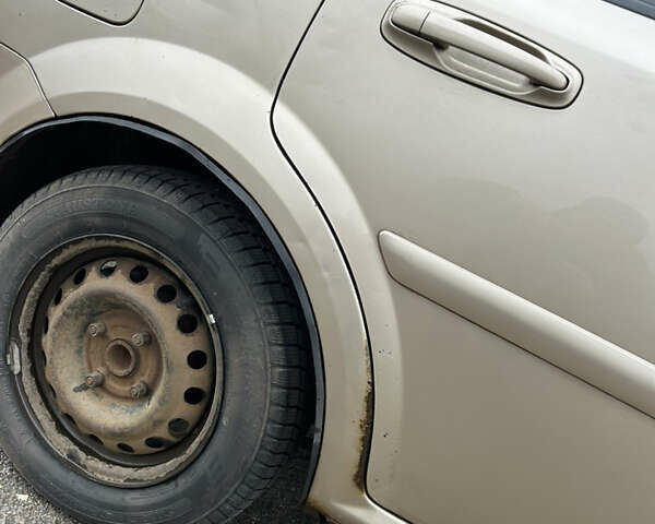 Бежевый Шевроле Лачетти, объемом двигателя 1.6 л и пробегом 540 тыс. км за 2200 $, фото 5 на Automoto.ua