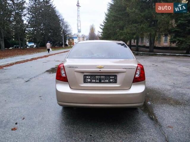 Бежевый Шевроле Лачетти, объемом двигателя 1.8 л и пробегом 167 тыс. км за 4500 $, фото 5 на Automoto.ua