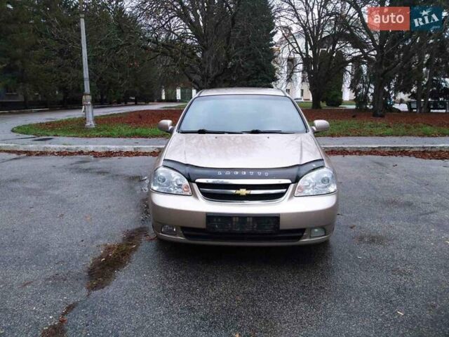 Бежевый Шевроле Лачетти, объемом двигателя 1.8 л и пробегом 167 тыс. км за 4500 $, фото 1 на Automoto.ua