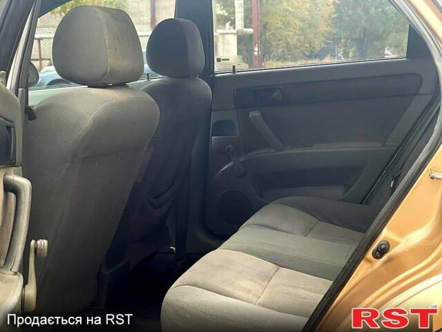 Бежевий Шевроле Лачетті, об'ємом двигуна 1.6 л та пробігом 190 тис. км за 4300 $, фото 8 на Automoto.ua