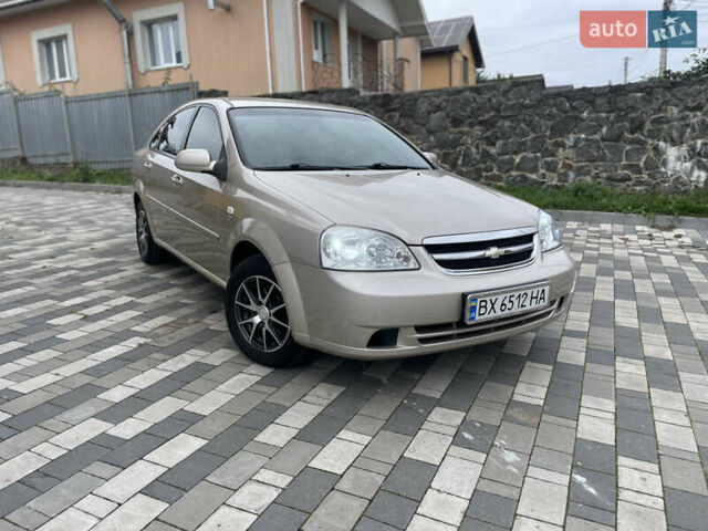 Бежевий Шевроле Лачетті, об'ємом двигуна 1.6 л та пробігом 140 тис. км за 5200 $, фото 40 на Automoto.ua