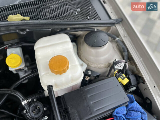 Бежевий Шевроле Лачетті, об'ємом двигуна 1.6 л та пробігом 140 тис. км за 5200 $, фото 71 на Automoto.ua