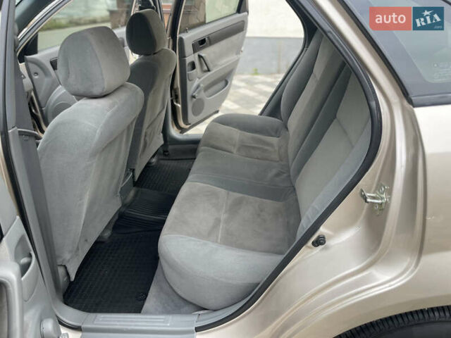 Бежевий Шевроле Лачетті, об'ємом двигуна 1.6 л та пробігом 140 тис. км за 5200 $, фото 51 на Automoto.ua
