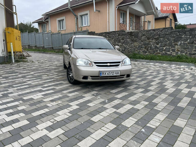 Бежевий Шевроле Лачетті, об'ємом двигуна 1.6 л та пробігом 140 тис. км за 5200 $, фото 43 на Automoto.ua
