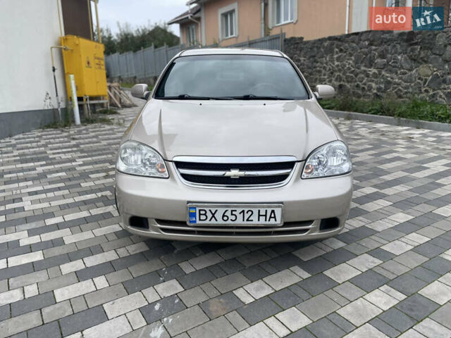 Бежевий Шевроле Лачетті, об'ємом двигуна 1.6 л та пробігом 140 тис. км за 5200 $, фото 2 на Automoto.ua