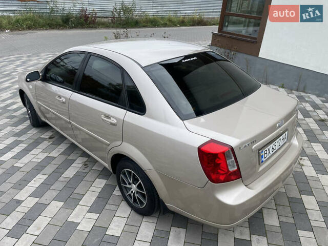 Бежевий Шевроле Лачетті, об'ємом двигуна 1.6 л та пробігом 140 тис. км за 5200 $, фото 31 на Automoto.ua