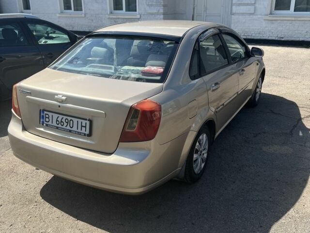 Бежевый Шевроле Лачетти, объемом двигателя 1.8 л и пробегом 305 тыс. км за 3550 $, фото 3 на Automoto.ua