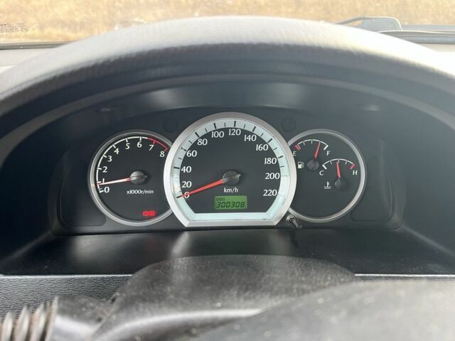 Бежевый Шевроле Лачетти, объемом двигателя 1.8 л и пробегом 305 тыс. км за 3550 $, фото 7 на Automoto.ua