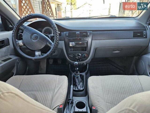 Бежевий Шевроле Лачетті, об'ємом двигуна 1.6 л та пробігом 205 тис. км за 4600 $, фото 7 на Automoto.ua