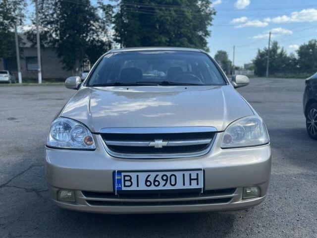 Бежевый Шевроле Лачетти, объемом двигателя 1.8 л и пробегом 305 тыс. км за 3550 $, фото 5 на Automoto.ua