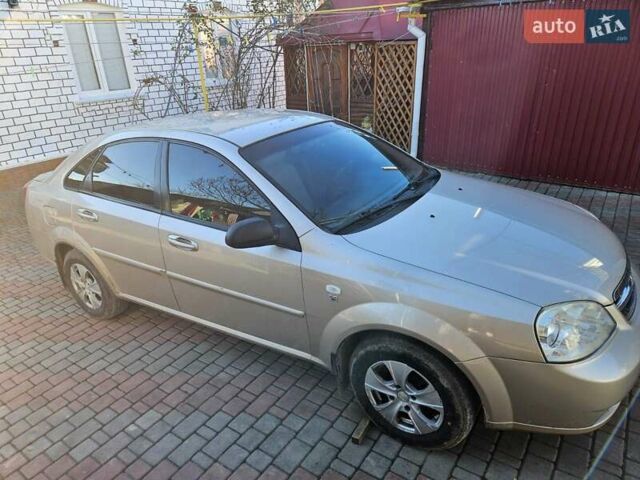 Бежевий Шевроле Лачетті, об'ємом двигуна 1.6 л та пробігом 205 тис. км за 4600 $, фото 1 на Automoto.ua