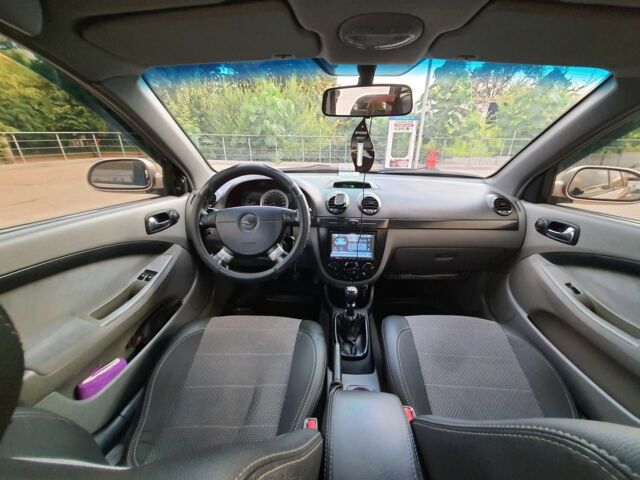 Бежевий Шевроле Лачетті, об'ємом двигуна 0 л та пробігом 310 тис. км за 5200 $, фото 8 на Automoto.ua