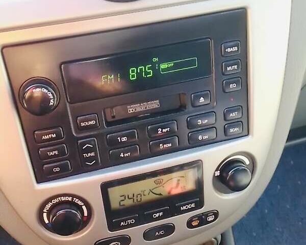 Бежевий Шевроле Лачетті, об'ємом двигуна 1.8 л та пробігом 138 тис. км за 4700 $, фото 12 на Automoto.ua