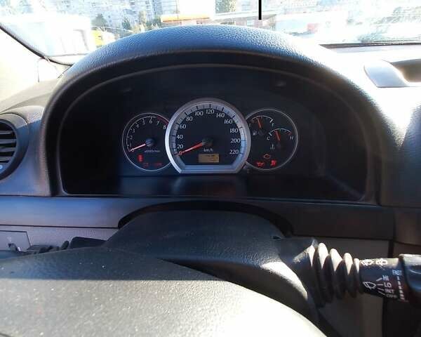 Бежевий Шевроле Лачетті, об'ємом двигуна 1.8 л та пробігом 249 тис. км за 4500 $, фото 2 на Automoto.ua