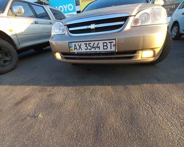 Бежевий Шевроле Лачетті, об'ємом двигуна 1.8 л та пробігом 249 тис. км за 4500 $, фото 10 на Automoto.ua