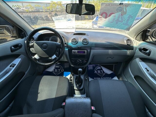 Бежевый Шевроле Лачетти, объемом двигателя 1.8 л и пробегом 200 тыс. км за 4400 $, фото 8 на Automoto.ua