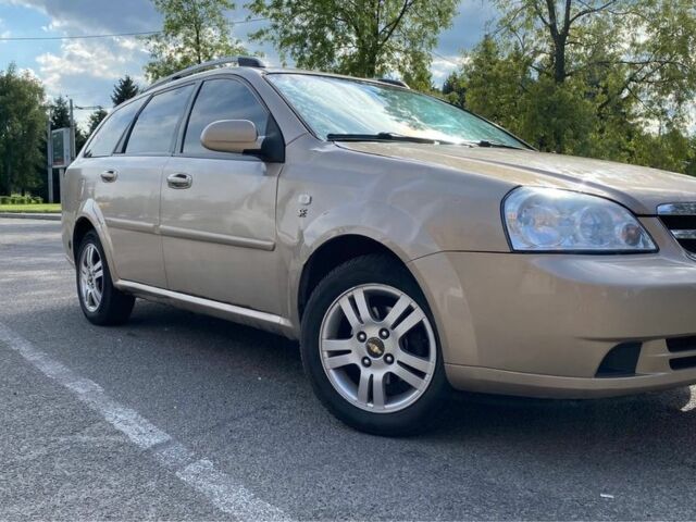 Бежевый Шевроле Лачетти, объемом двигателя 1.6 л и пробегом 217 тыс. км за 2300 $, фото 4 на Automoto.ua