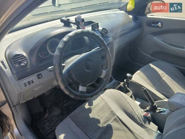 Бежевый Шевроле Лачетти, объемом двигателя 1.8 л и пробегом 240 тыс. км за 5200 $, фото 10 на Automoto.ua