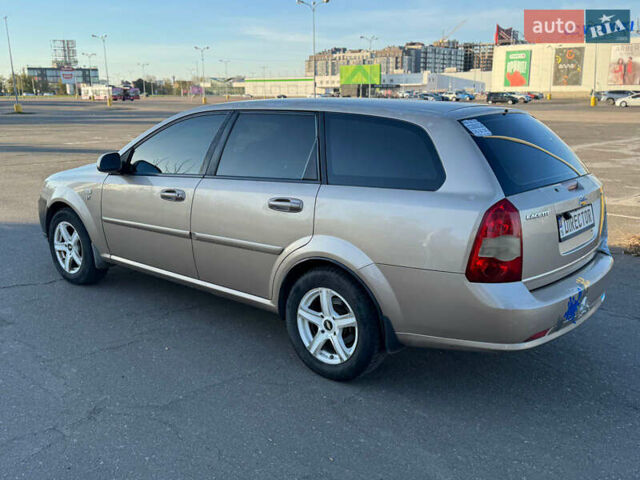 Бежевый Шевроле Лачетти, объемом двигателя 1.8 л и пробегом 228 тыс. км за 3300 $, фото 1 на Automoto.ua