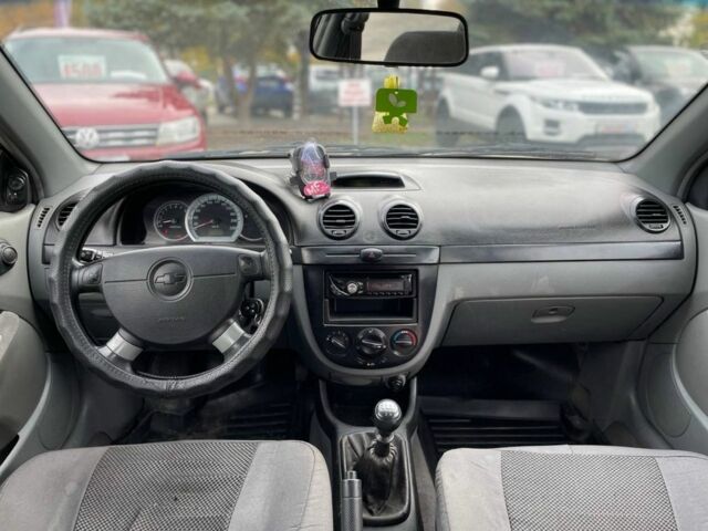 Бежевый Шевроле Лачетти, объемом двигателя 1.8 л и пробегом 240 тыс. км за 4600 $, фото 8 на Automoto.ua