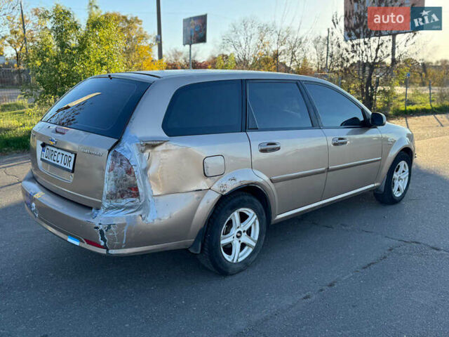 Бежевый Шевроле Лачетти, объемом двигателя 1.8 л и пробегом 228 тыс. км за 3300 $, фото 3 на Automoto.ua