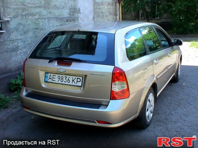 Бежевый Шевроле Лачетти, объемом двигателя 1.8 л и пробегом 207 тыс. км за 3900 $, фото 3 на Automoto.ua