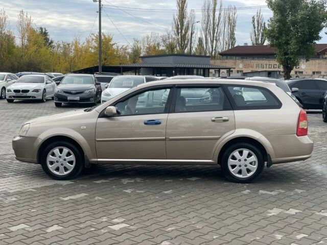 Бежевый Шевроле Лачетти, объемом двигателя 1.8 л и пробегом 240 тыс. км за 4600 $, фото 2 на Automoto.ua