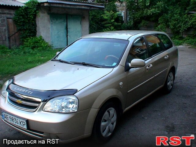 Бежевый Шевроле Лачетти, объемом двигателя 1.8 л и пробегом 207 тыс. км за 3900 $, фото 1 на Automoto.ua