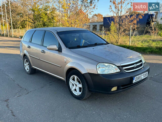 Бежевый Шевроле Лачетти, объемом двигателя 1.8 л и пробегом 228 тыс. км за 3300 $, фото 5 на Automoto.ua