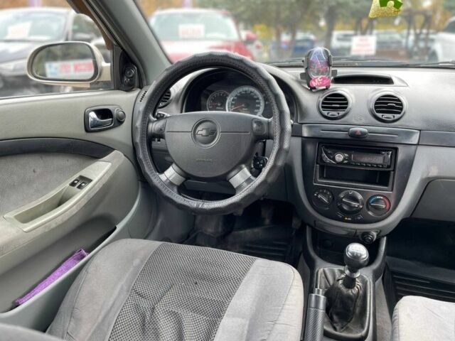 Бежевый Шевроле Лачетти, объемом двигателя 1.8 л и пробегом 240 тыс. км за 4600 $, фото 14 на Automoto.ua