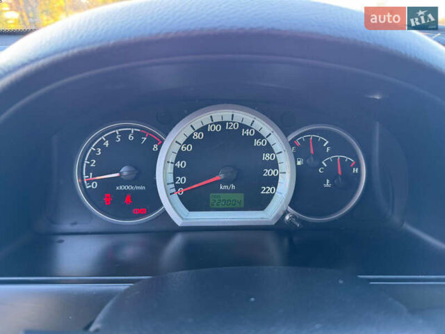 Бежевый Шевроле Лачетти, объемом двигателя 1.8 л и пробегом 228 тыс. км за 3300 $, фото 11 на Automoto.ua