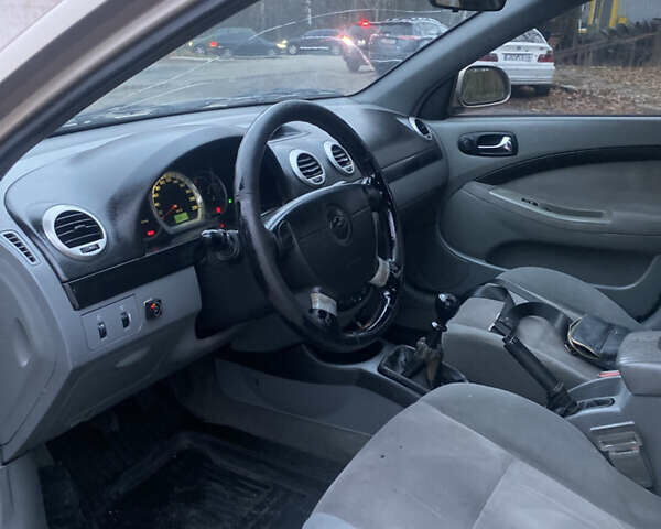 Бежевий Шевроле Лачетті, об'ємом двигуна 1.8 л та пробігом 380 тис. км за 2899 $, фото 6 на Automoto.ua